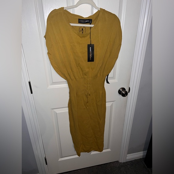 Gabrielle Union - GLOW Dress - Large - Picture 1 of 4